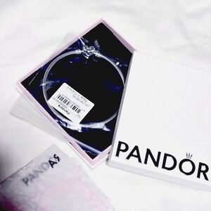 Pandora Moments Heart & Butterfly Sterling Silver 925 Signed Bangle Bracelet NEW